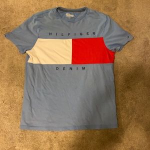 Men’s Blue Tommy Hilfiger T-Shirt